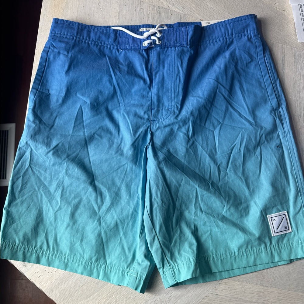 American Eagle Ombre Board Shorts | NWT | Size M | Blue Gradient Swim Trunks
